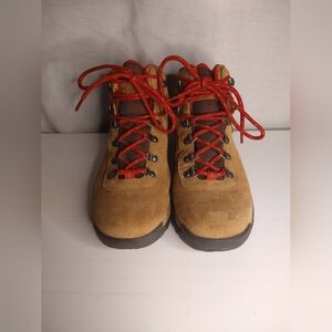 Columbia Women's Hiking Boots Size 7